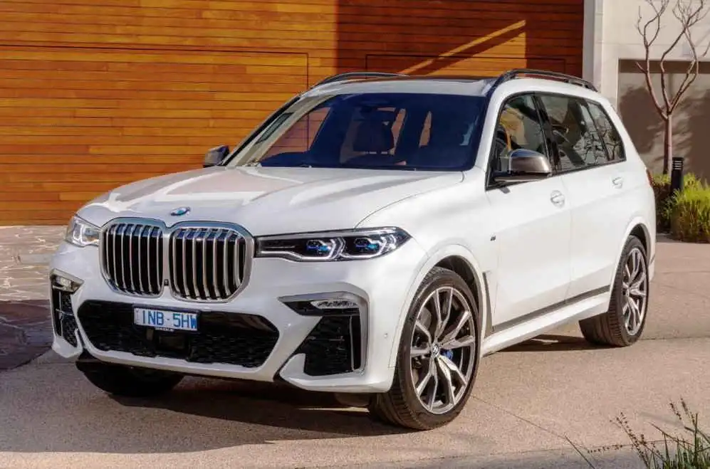 image for BMW X7 Review