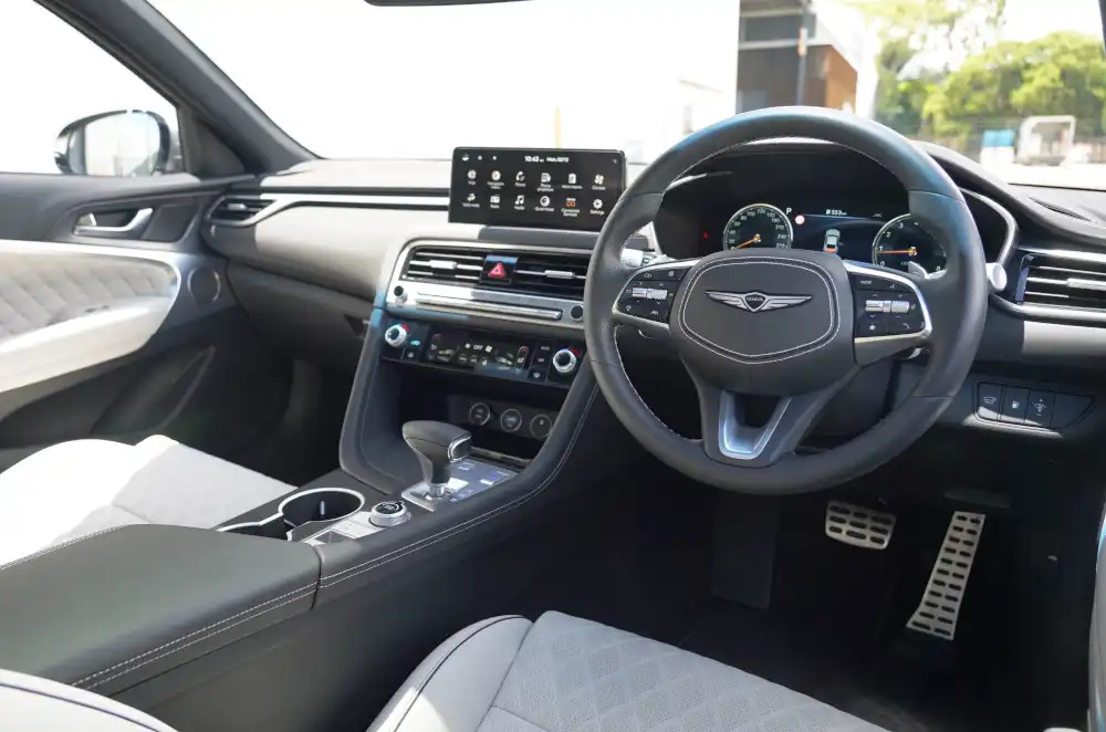 2024 genesis g70 3.3 sport luxury driver seat