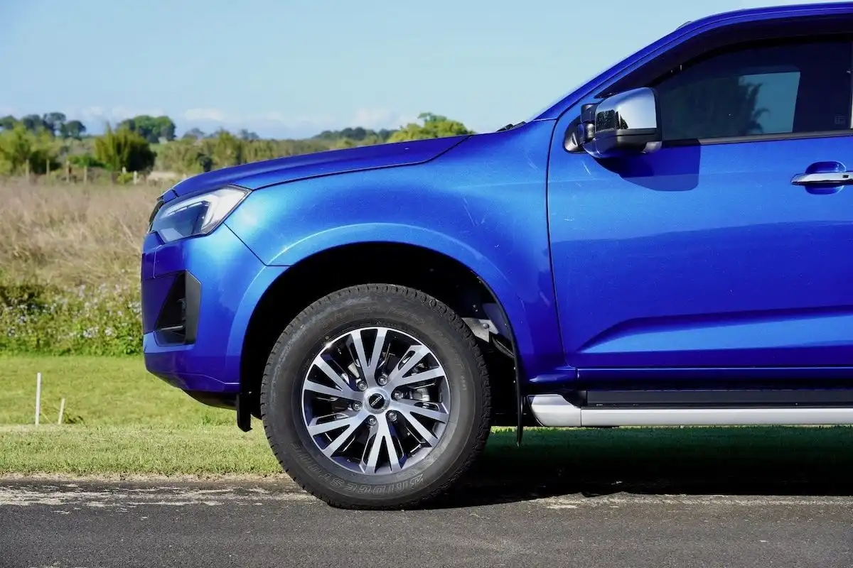 2024 isuzu d-max ls-u+ wheel