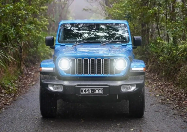 2024 jeep wrangler overland off-road