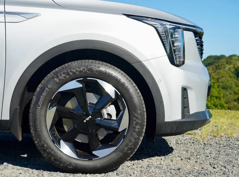 2024 kia sorento gt-line hev hybrid wheel