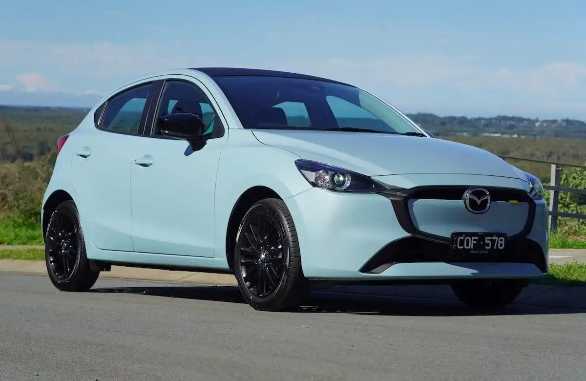 2024 mazda 2 pure sp australia