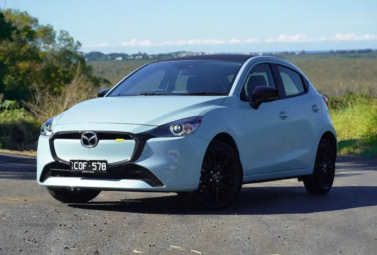 2024 mazda 2 pure sp off-road