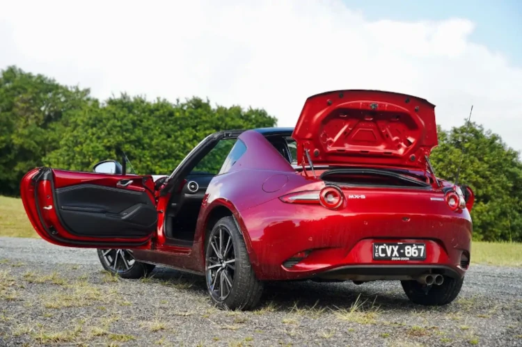 2024 mazda mx-5 rf gt open door