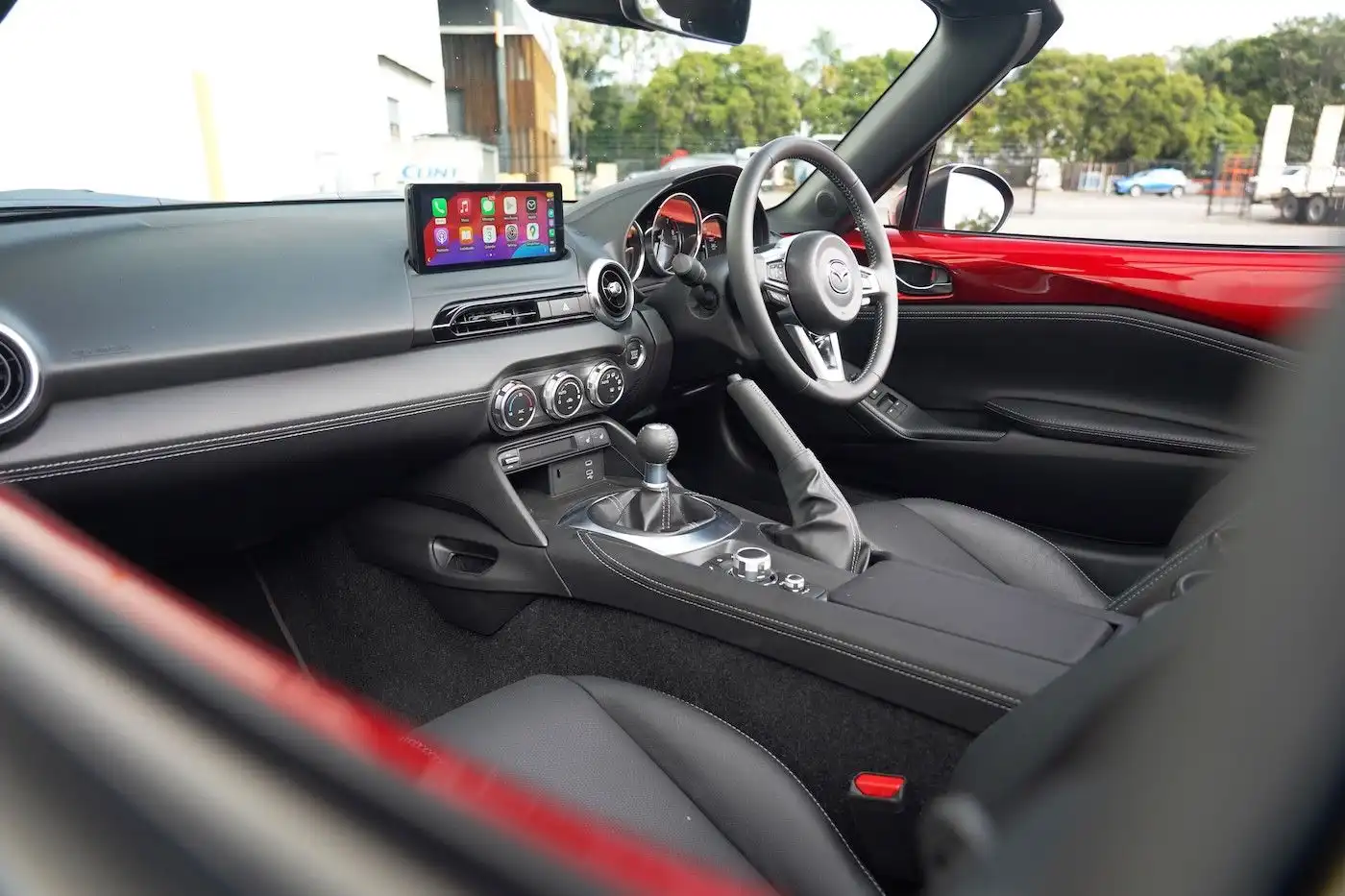 2024 mazda mx-5 rf gt seats