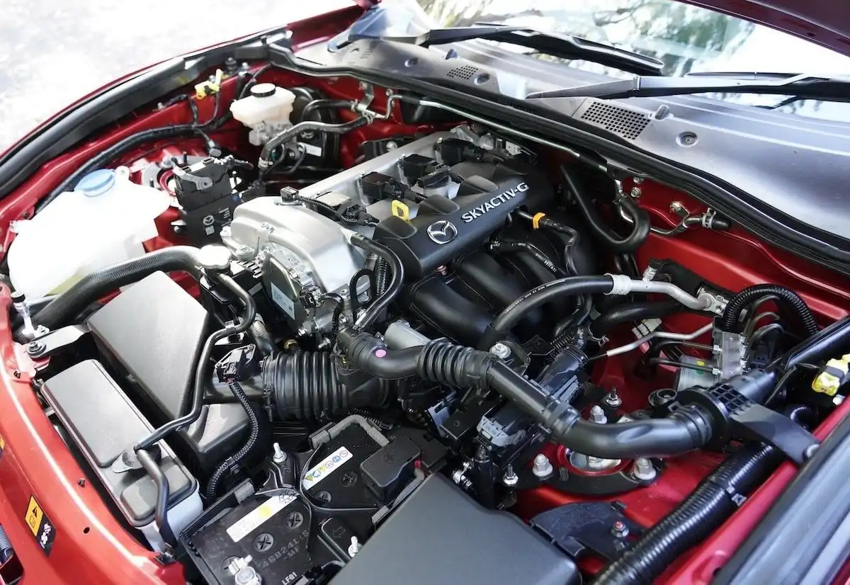 2024 mazda mx-5 roadster gt engine