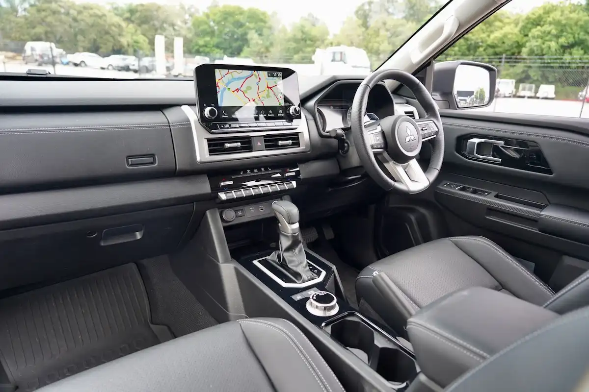 2024 mitsubishi triton gls interior