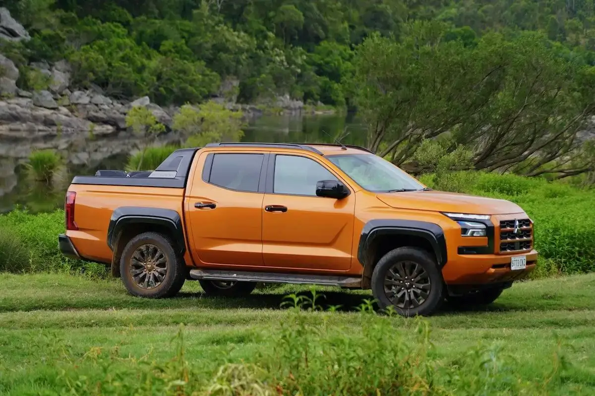 2024 Mitsubishi Triton GSR Side look