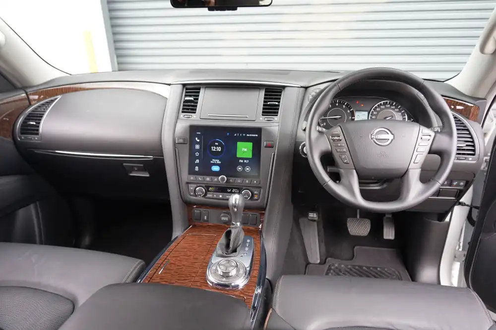 2024 nissan patrol ti interior