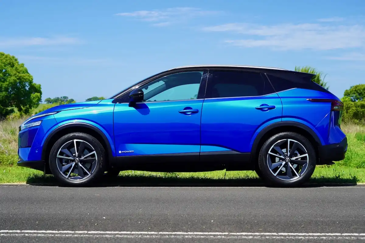 2024 nissan qashqai ti e-power doors