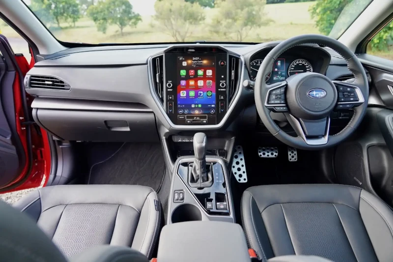 2024 subaru impreza 2.0s interior