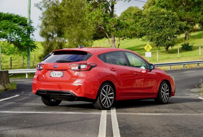 2024 subaru impreza 2.0s rear