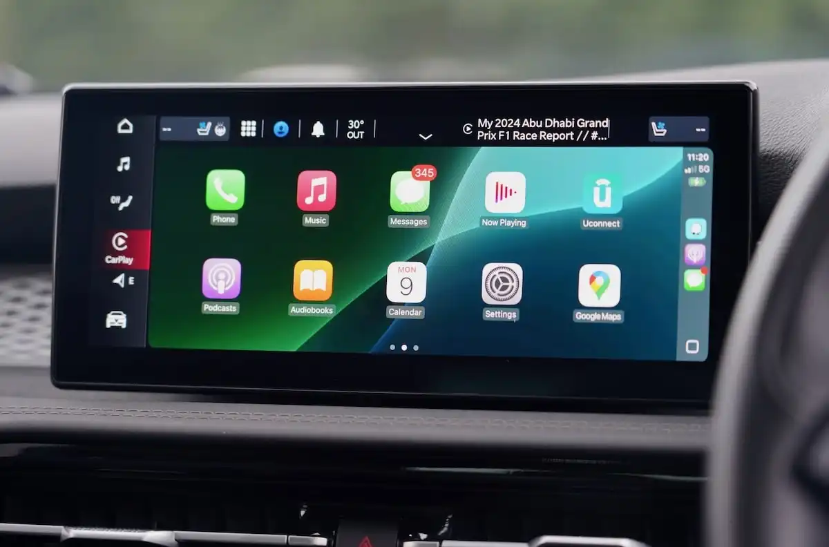 2025 alfa romeo tonale veloce phev apple carplay and android auto