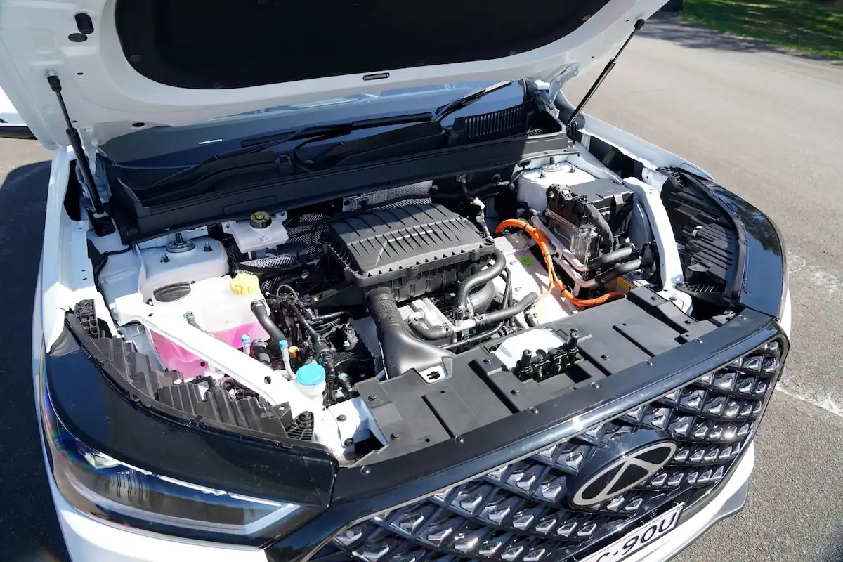2025 chery tiggo 8 super hybrid ultimate phev engine