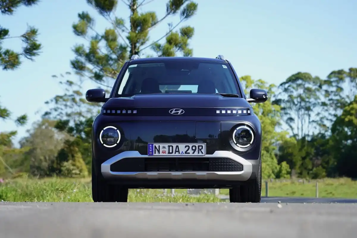 2025 hyundai inster standard range front