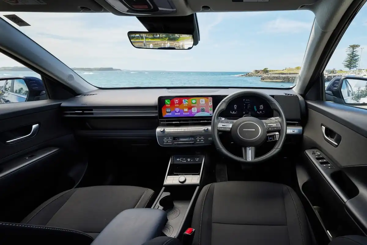 2025 hyundai kona hybrid interior