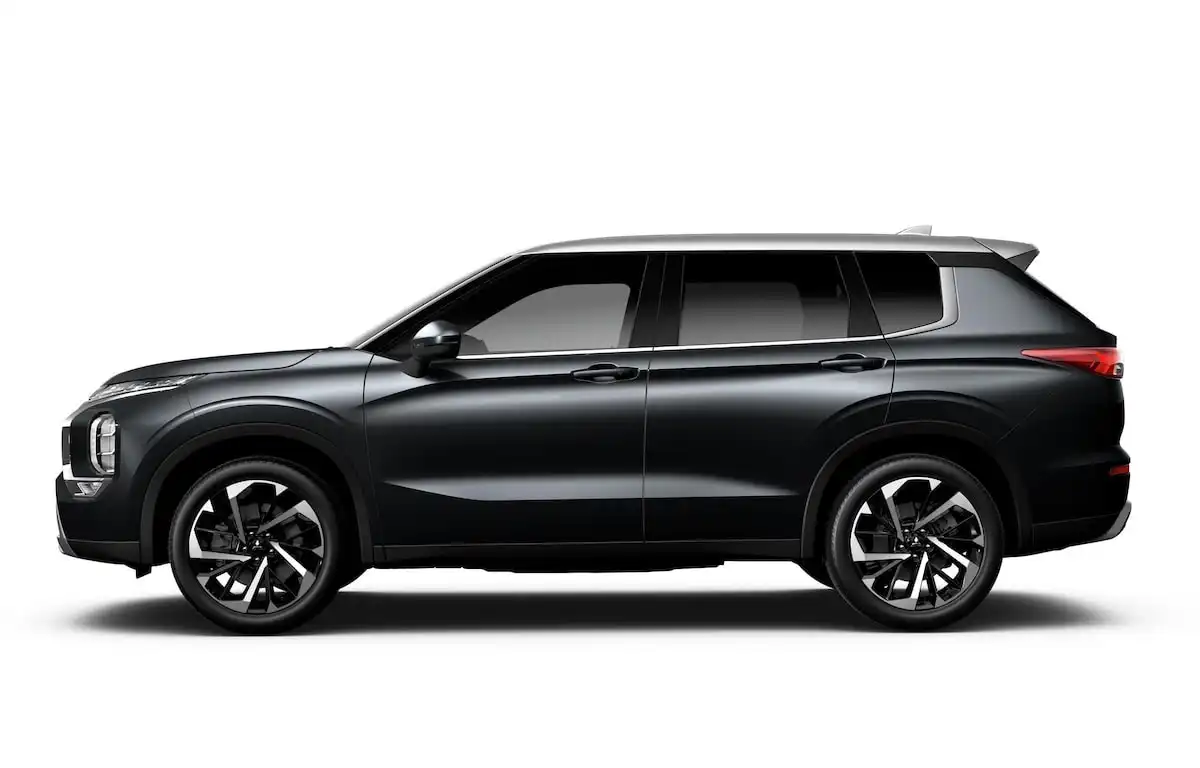 2025 mitsubishi outlander exterior