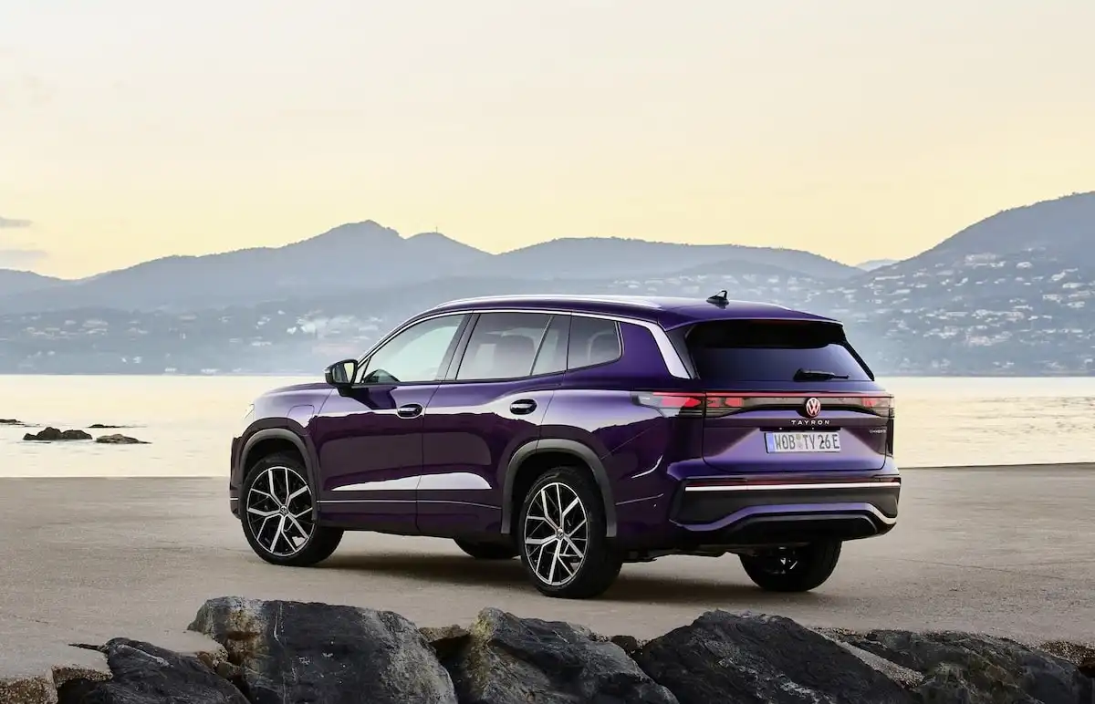 2025 volkswagen tayron back