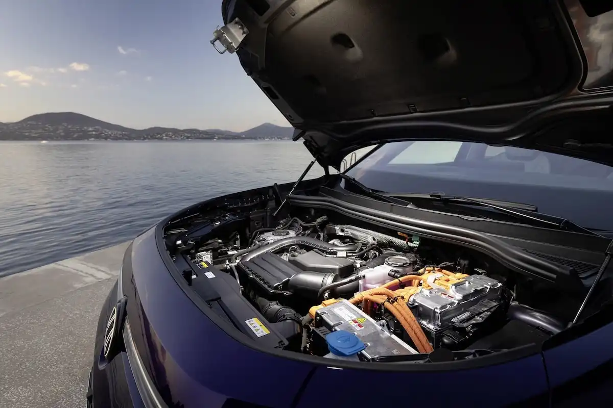 2025 volkswagen tayron engine