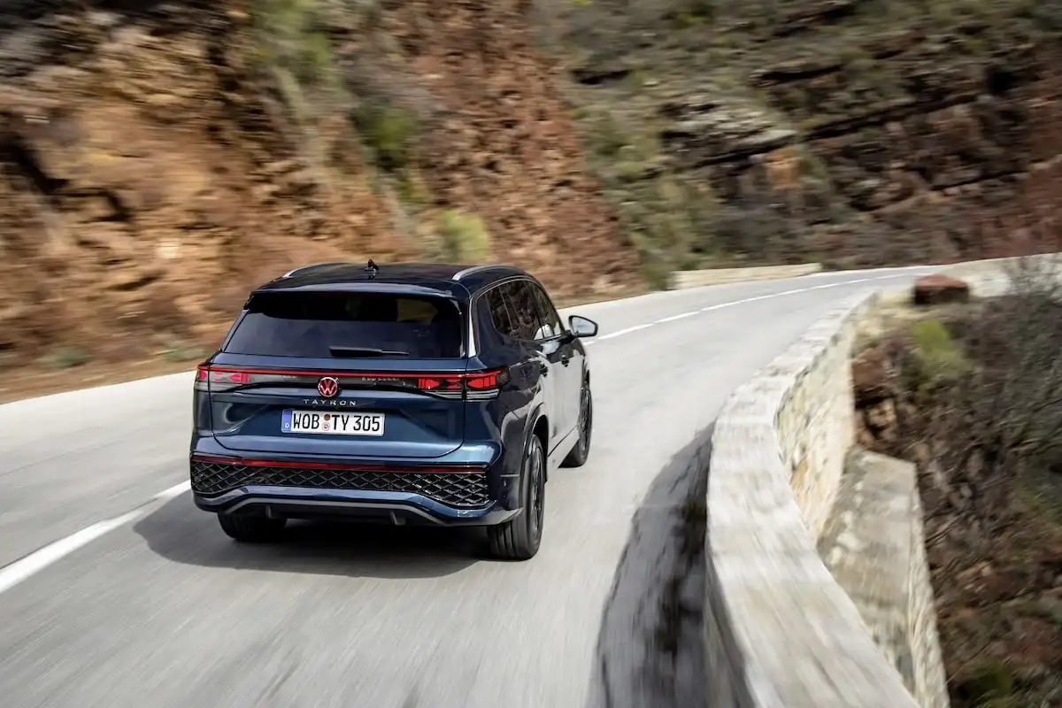 2025 volkswagen tayron rear
