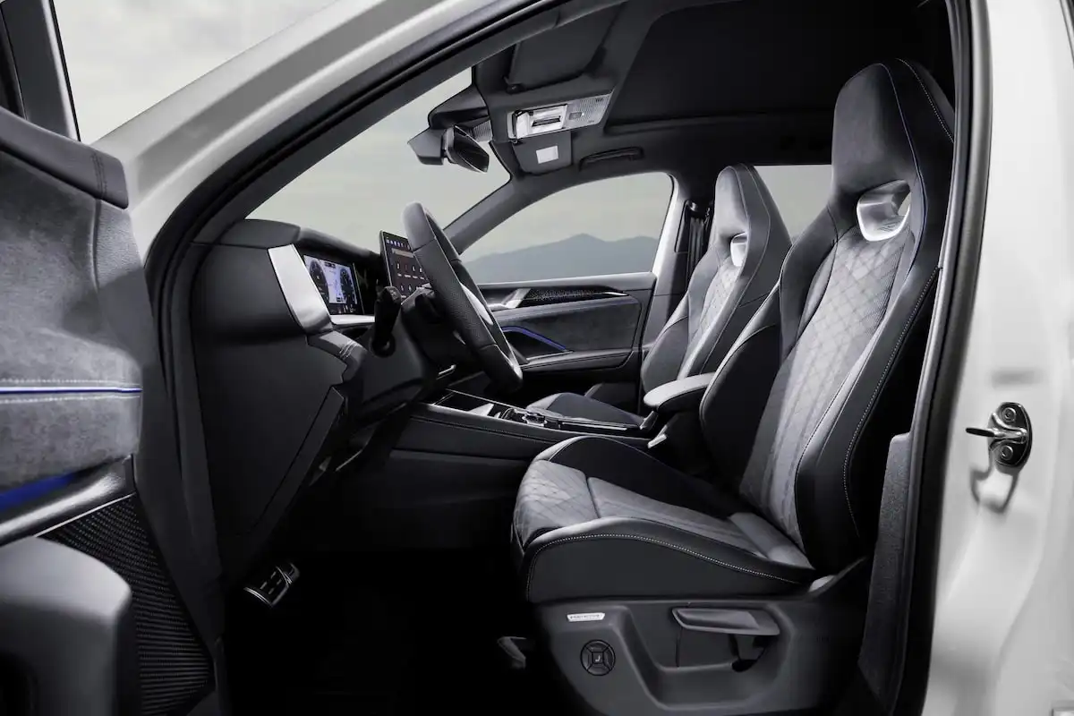 2025 volkswagen tayron seats